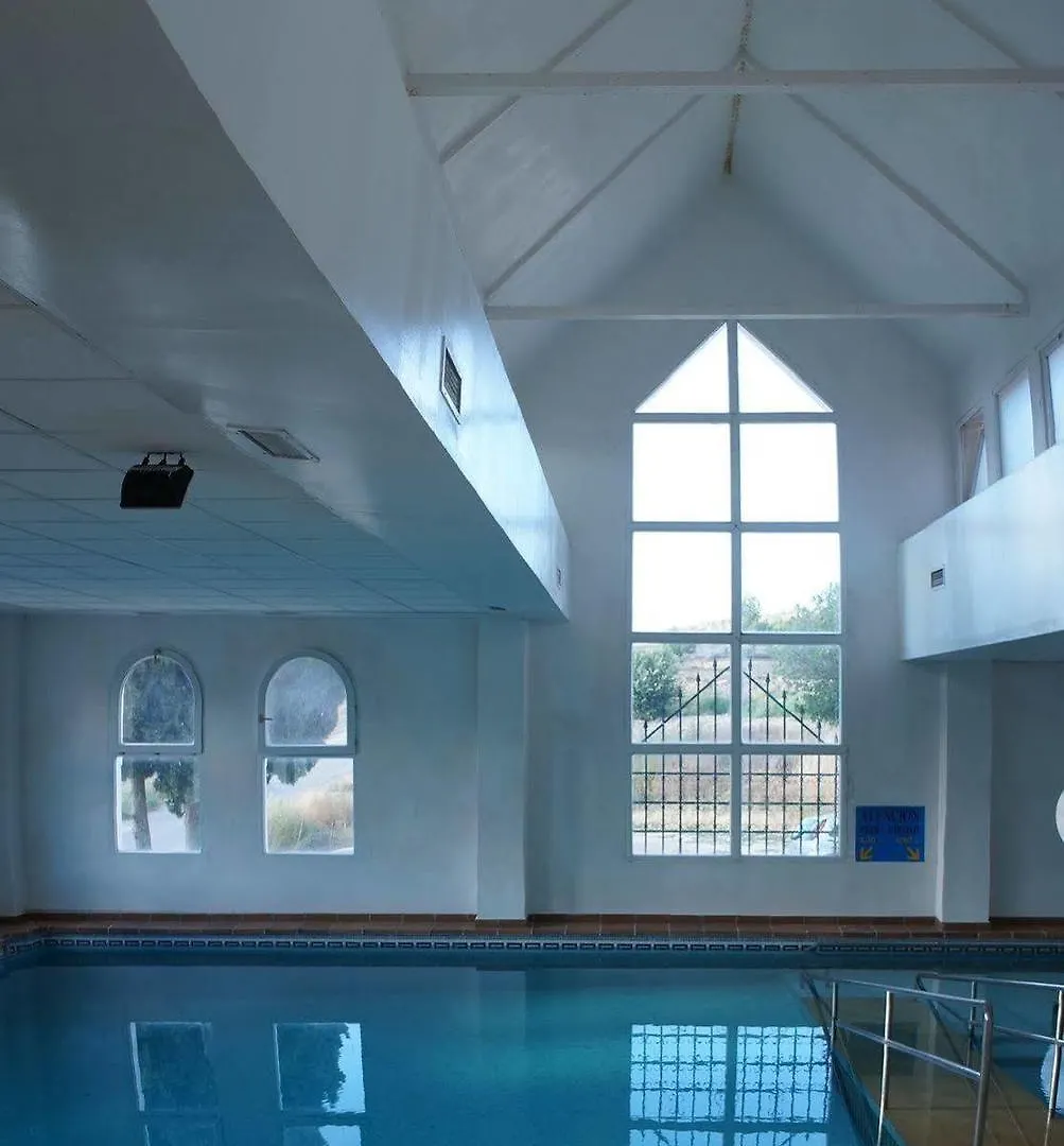 Balneario De Alicun De Las Torres Villanueva de las Torres Hotel